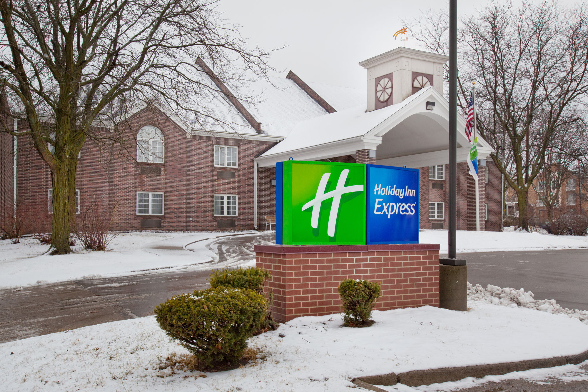 Holiday Inn Express Des Moines-At Drake University, An Ihg Hotel 외부 사진
